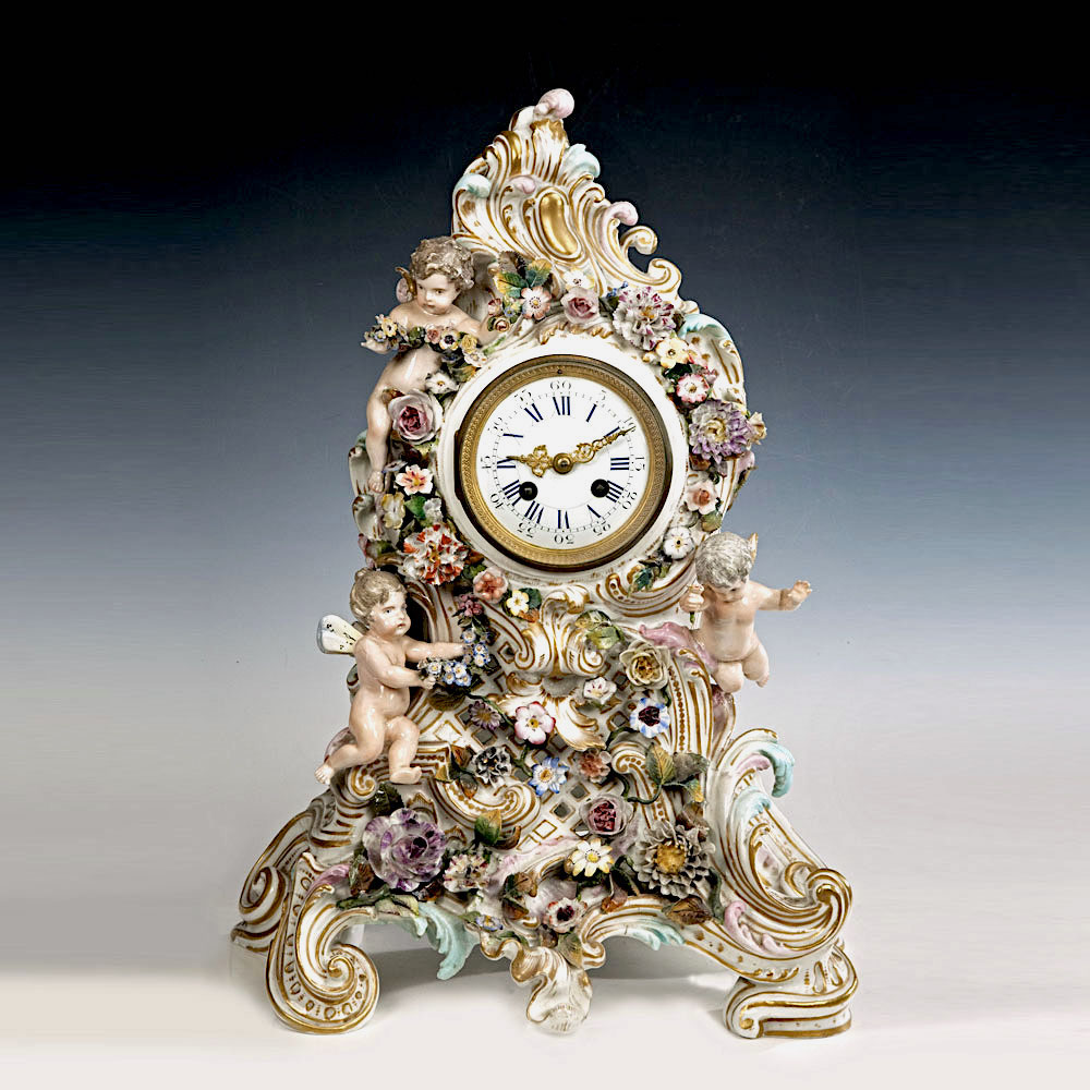 Мейсен. Настольные часы XVIII века в стиле рококо