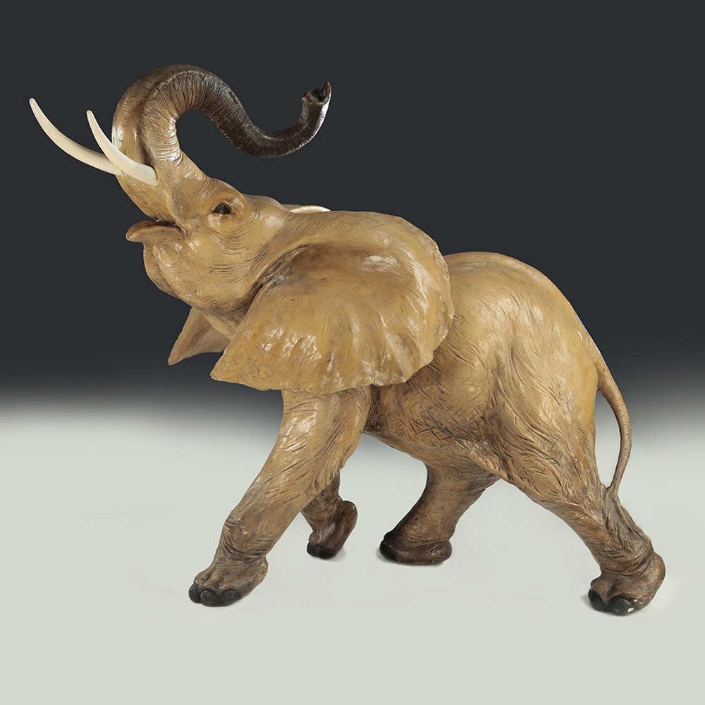 Скульптура индийского слона. Автор - Джузеппе Гранелло